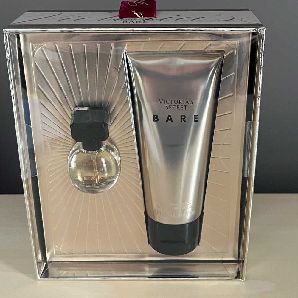 Victoria's Secret Dare Women's Fragrance Mist and Body Lotion Gift Set NEW